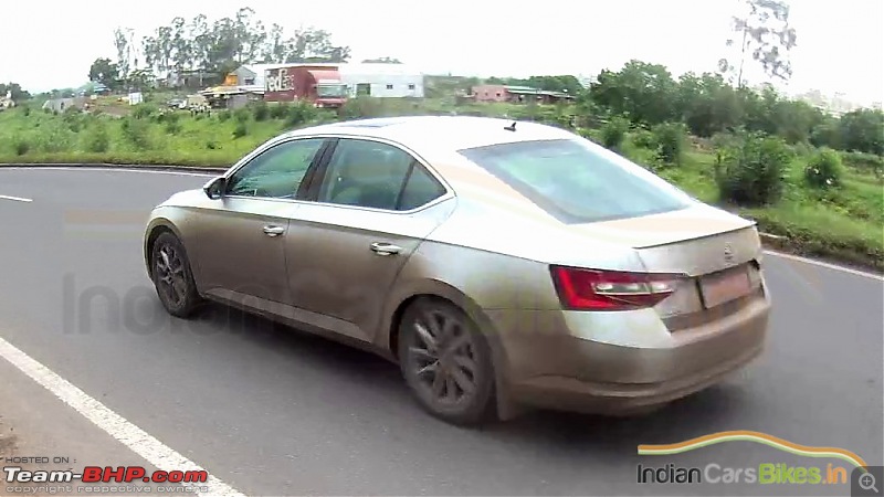 Scoop! Third-gen Skoda Superb spotted testing in India EDIT: Launched at Rs. 22.68 lakhs!-nextgen2016skodasuperbspiedpune5rearthreequarter.jpg