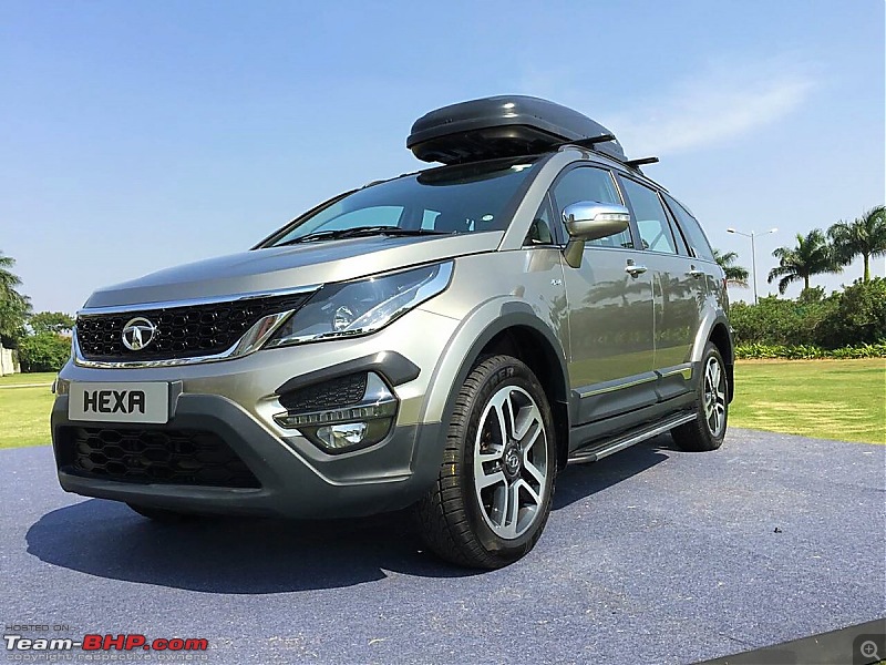 Tata Hexa @ Auto Expo 2016-cvhiowbviaaioeo.jpg