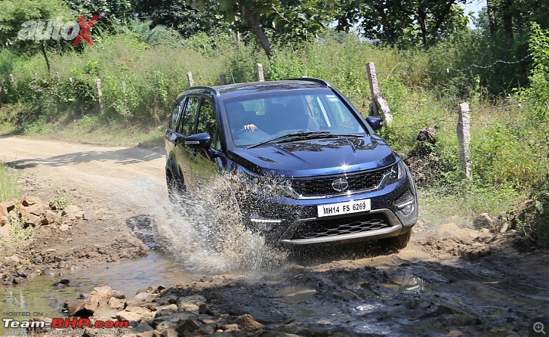 Tata Hexa @ Auto Expo 2016-tatahexaoffroadmotion.jpg