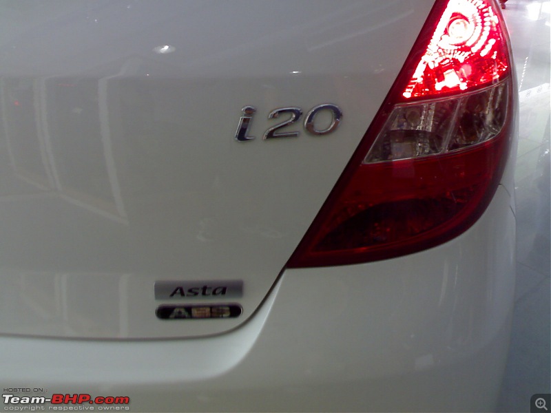 Hyundai i20 Diesel and 1.4 petrol EDIT: Now Launched..!!!-08072009148.jpg