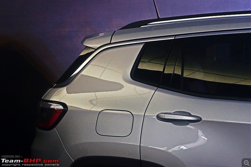 Meeting the Jeep Compass. EDIT: Priced between 14.95 to 20.65 lakhs-21.jpg