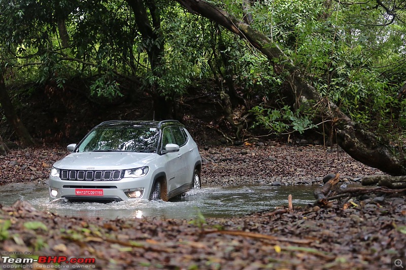 Meeting the Jeep Compass. EDIT: Priced between 14.95 to 20.65 lakhs-dcmfbxcw0aalbwu.jpg