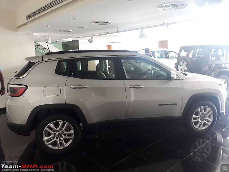 Meeting the Jeep Compass. EDIT: Priced between 14.95 to 20.65 lakhs-20170624_094735.jpg