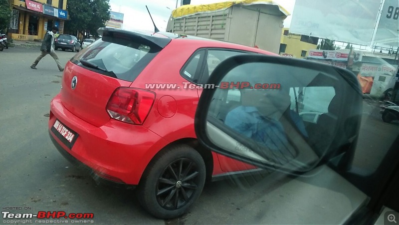 2016 Volkswagen Polo facelift spotted!-image4w.jpg