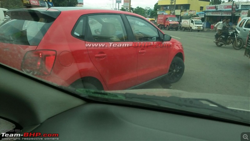 2016 Volkswagen Polo facelift spotted!-image5w.jpg