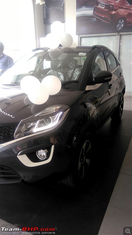 The Tata Nexon, now launched at Rs. 5.85 lakhs-drl-.jpg