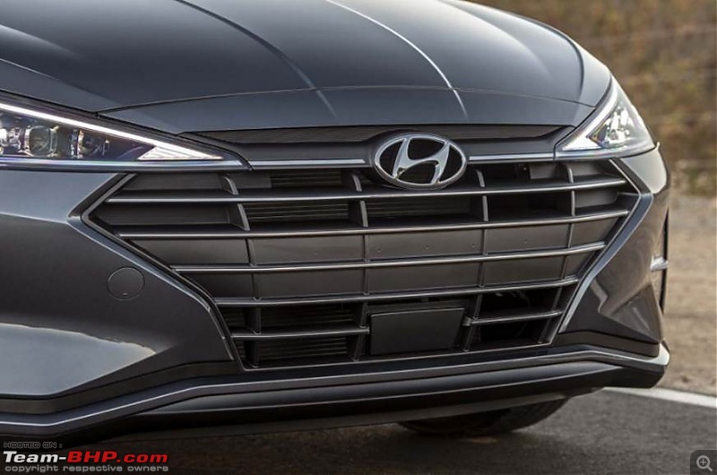 Hyundai Elantra facelift leaked-1_578_872_0_70_http___cdni.autocarindia.com_galleries_20180822034553_2019hyundaielantragrille.jpg
