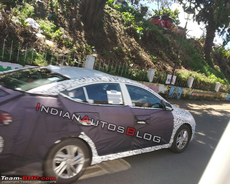 2019 Hyundai Elantra facelift spotted in India, now launched @ 15.89 lakh-2019hyundaielantrafaceliftprofilespyshotindcec3.jpg