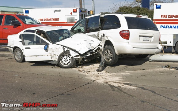 What to do in case of an accident-multivehiclecollision_rflgc66ei.jpg