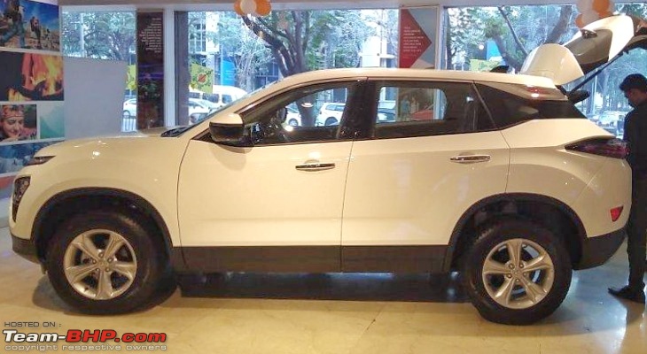 Tata H5X Concept @ Auto Expo 2018. Named Tata Harrier! EDIT: Launched @ Rs. 12.69 lakhs-roof-w.jpeg