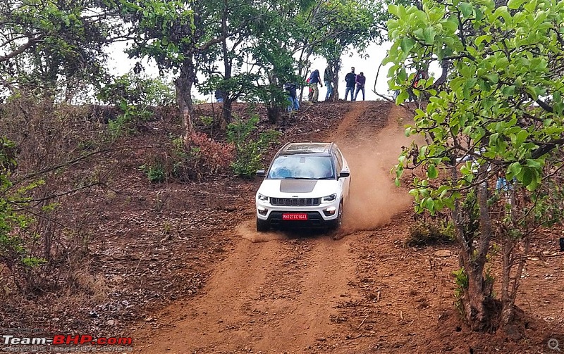 The Jeep Compass Trailhawk. EDIT: Launched @ 26.8 lakhs-img_20190604_103013.jpg