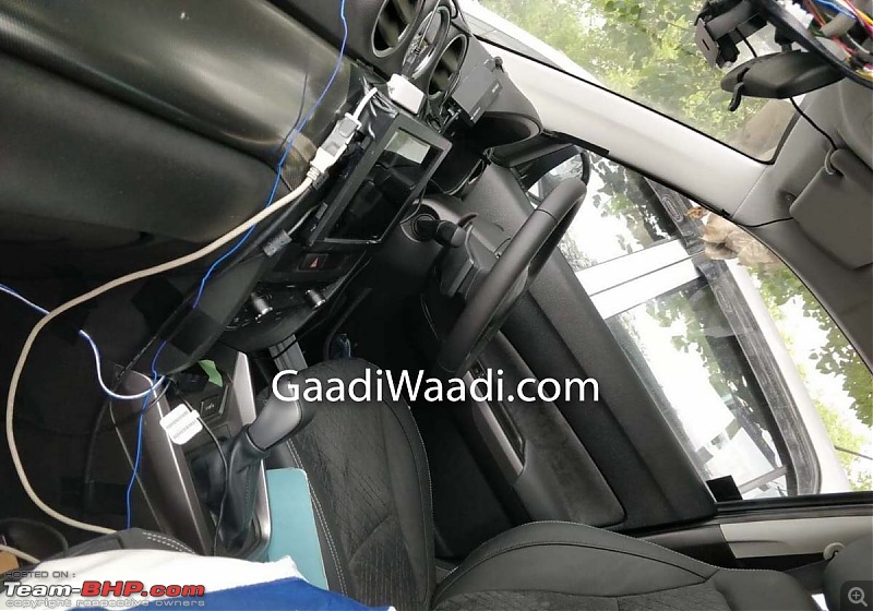 Suzuki Vitara spotted testing in India-marutisuzukivitara4x4spiedindiainterior.jpg