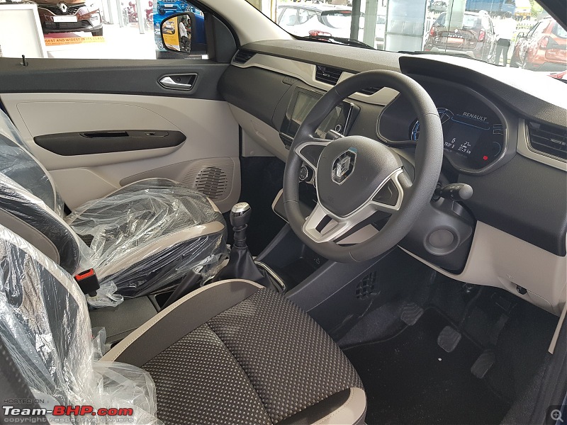 Renault Triber, the Kwid-based MPV. EDIT : Launched at Rs. 4.95 lakhs-front-seats.jpg