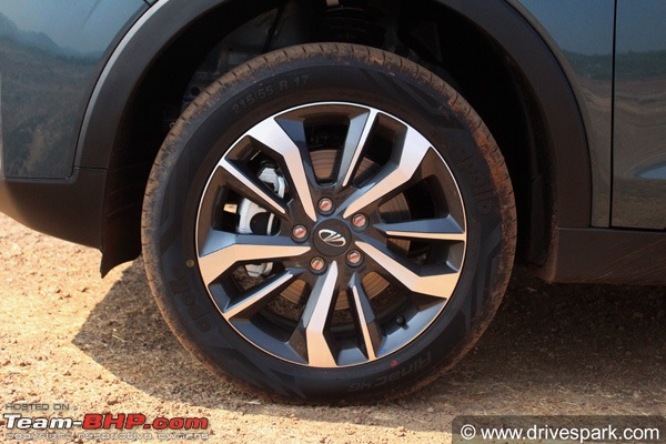 Best OEM Alloys offered in cars <20 lakhs-xuv-300.jpg