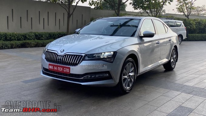 Scoop! 2020 Skoda Superb spied for the first time in India-ep6n5d_u0aagfgk.jpg