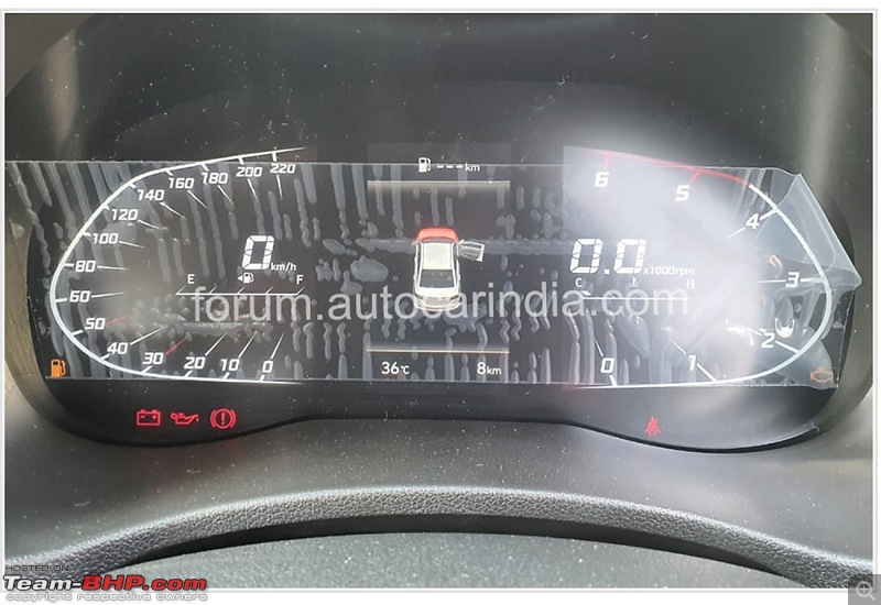 Hyundai Verna Facelift spotted testing in India-smartselect_20200318202250_chrome.jpg