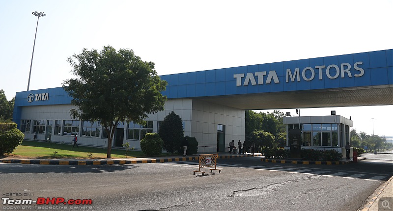 Car dealerships & factories are slowly opening in India-tata-motors-plant.jpg
