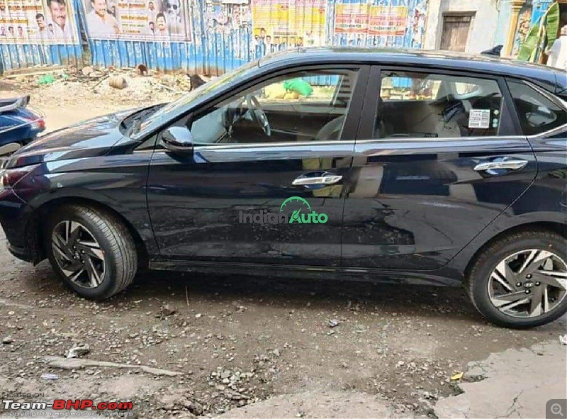 Third-gen Hyundai i20 spotted testing in Chennai. Edit: Launched at 6.79 lakhs-hyundaii20starrynightsideview922c.jpeg