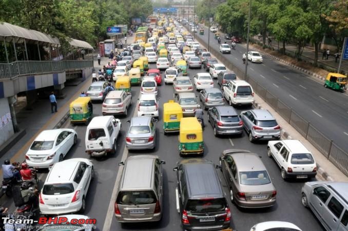 Delhi: Rs. 10000 fine on 10+ year old cars | Merely 0.075% of banned cars have been scrapped-carscarsalesdomesticcarsalesgstcarsautoindustrytraffic.jpg