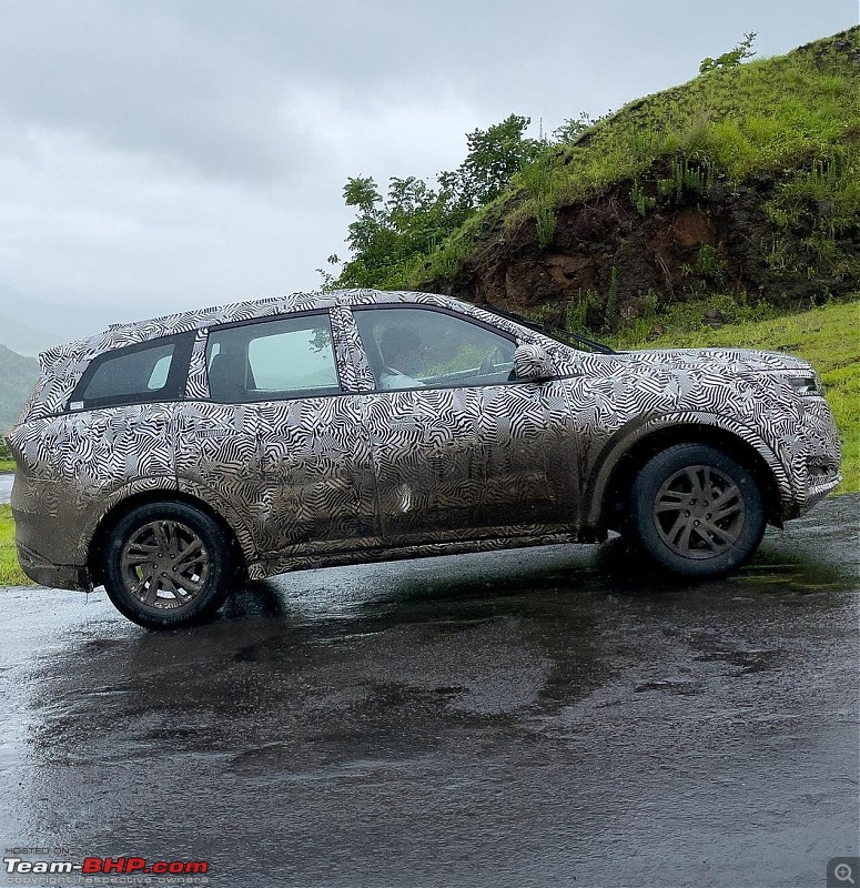 Mahindra XUV700, now launched at 11.99 lakhs-smartselect_20210719113039_instagram.jpg