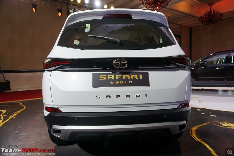 A Close Look | Tata Safari Gold Edition-11.jpg