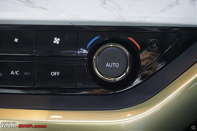 A Close Look | Tata Safari Gold Edition-16.jpg