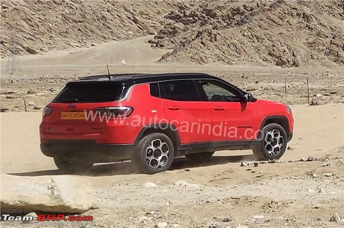 Name:  20220208051808_Jeep_compass_Trailhawk_ACI_spyshot.jpeg
Views: 528
Size:  119.3 KB