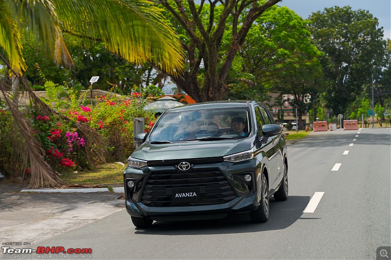 Toyota stops taking bookings for Innova Crysta diesel | EDIT: Back in Jan 2023-001_41_1645666984979_000.jpg