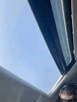Name:  sunroof not closing.GIF
Views: 2087
Size:  2.25 MB