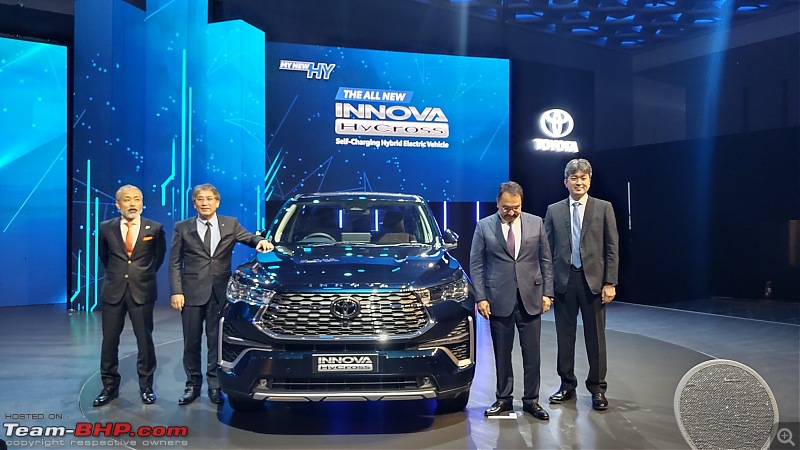 Toyota Innova Hycross, now unveiled-20221125_115433.jpg