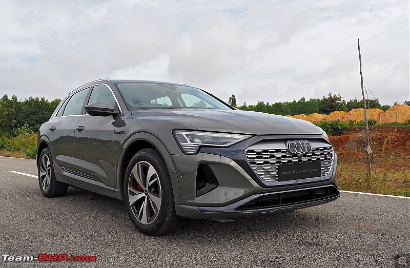 Diesel-powered luxury car sales decline-2023_audi_q8_etron_04.jpg