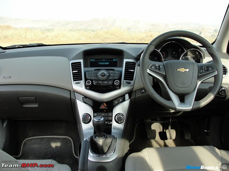 Car with Best Cockpit-chevrolet_cruze_diesel_interior.jpg