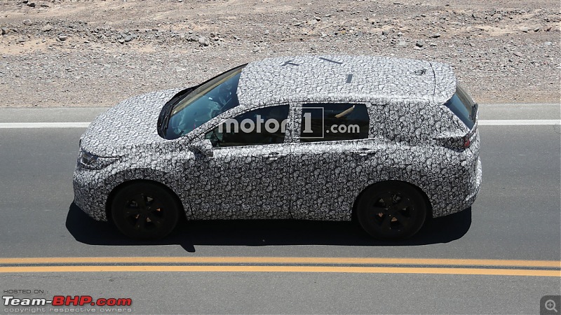 Next-gen Honda CR-V to grow bigger in size. EDIT: Revealed!-2018hondacrvspyshot1.jpg