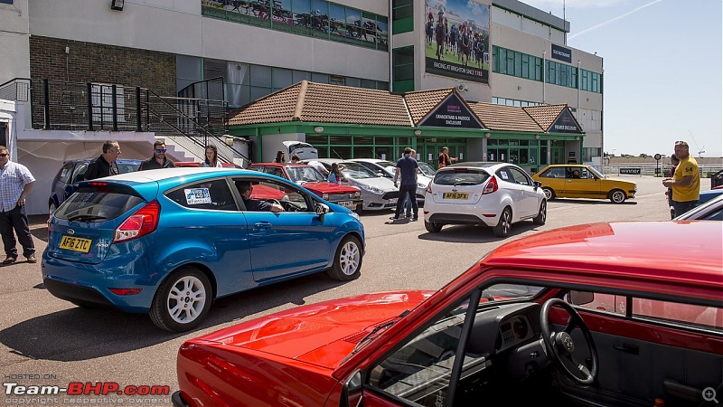 Ford celebrates 40 years of the Fiesta with a very special convoy-fiesta8.jpg