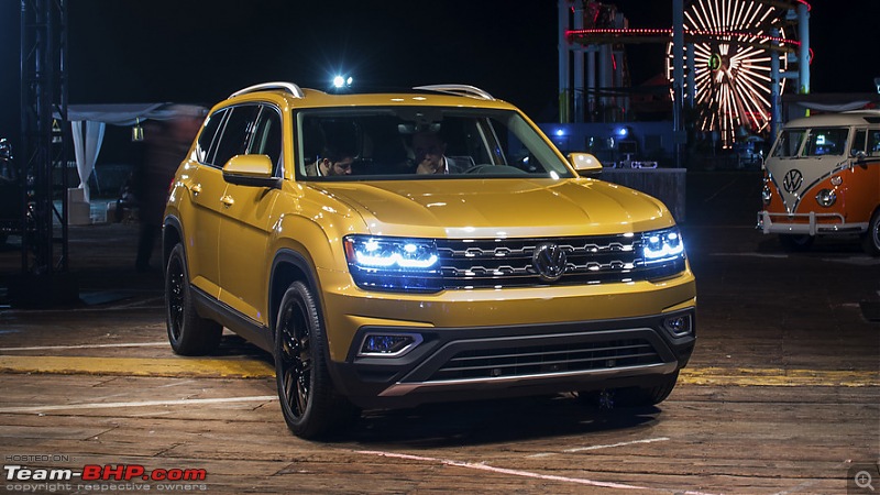 The VW Cross Blue. EDIT: Named Atlas!-2018volkswagenatlaslivereveal.jpg