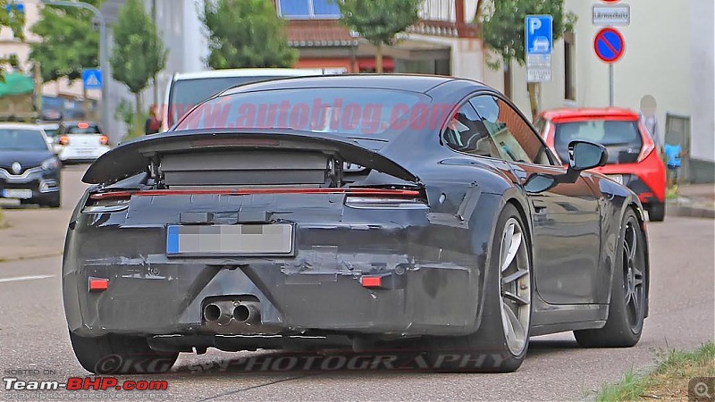 2019 next-gen Porsche 911 leaked-f3cda46afe869d111f3e78064d84f810.jpg