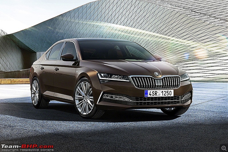 Spy Pics: 2019 Skoda Superb Facelift-s2.jpg