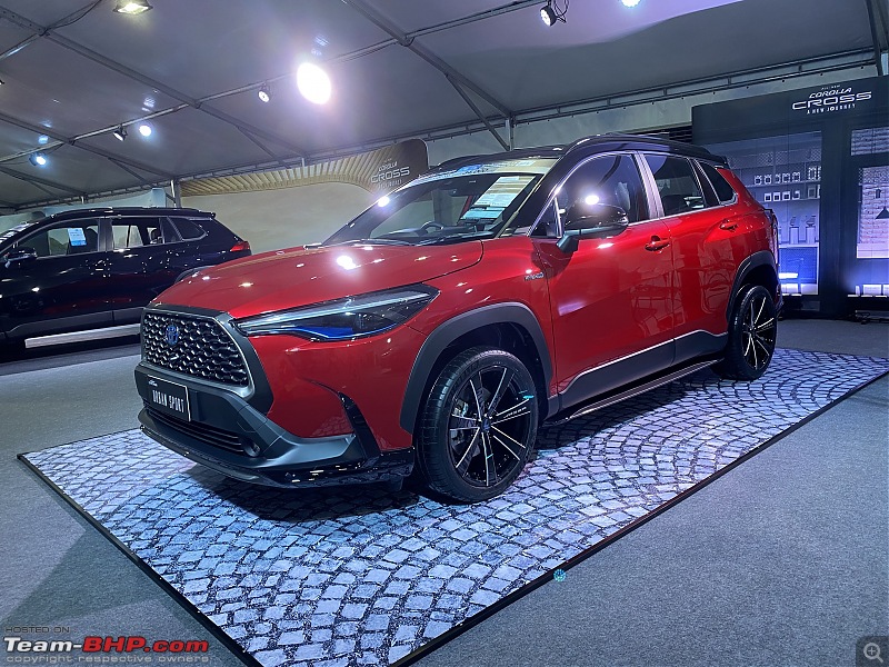 Toyota's Compact SUV, now launched as Corolla Cross-cross14.jpg