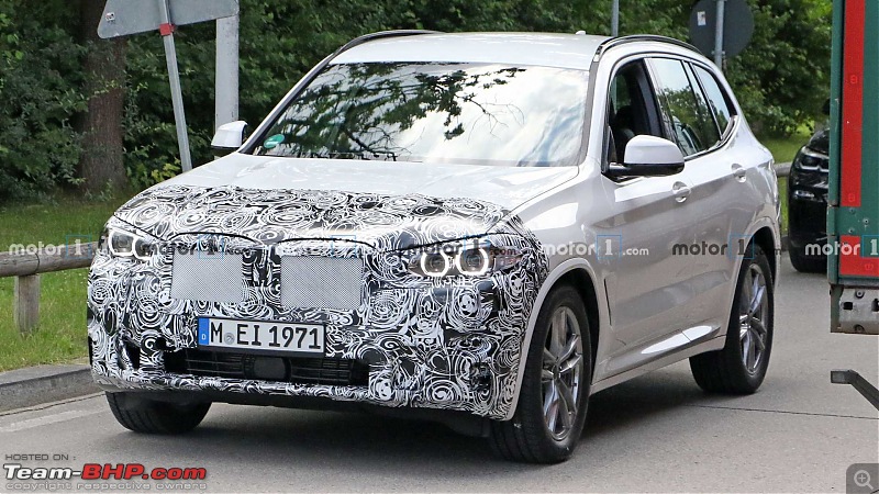 BMW X3 facelift spied testing-2022bmwx3spyphotofrontquarterview.jpg