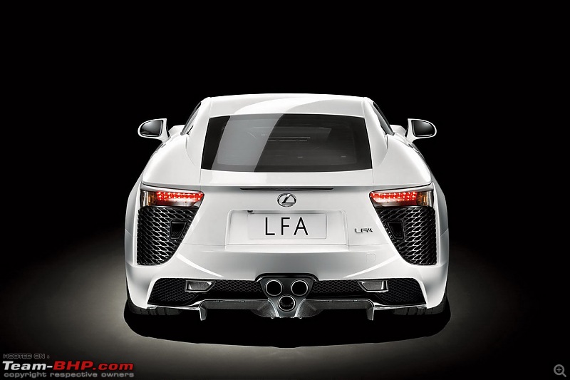 New Lexus LFA revealed: 4.8 V10, 550 bhp, 0-100 in < 4 sec-lexuslfa103.jpg