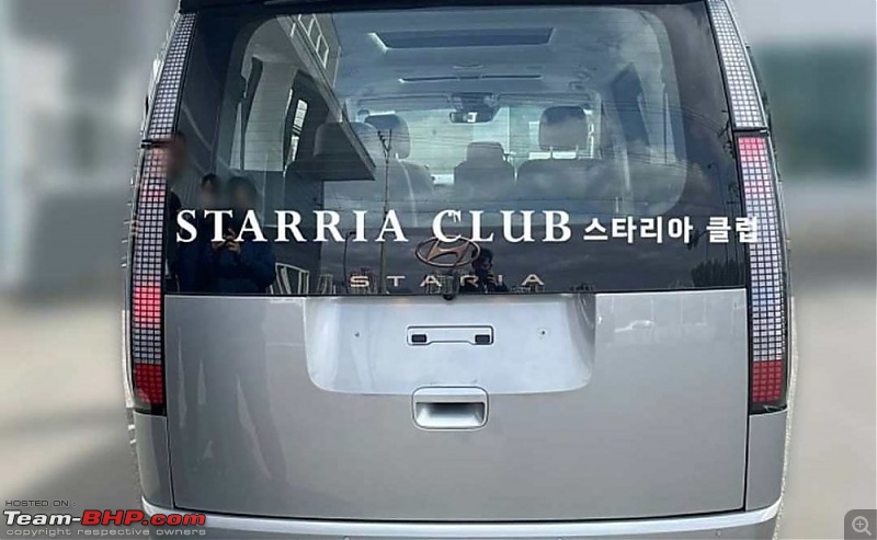 The Hyundai Staria MPV-s7.jpg