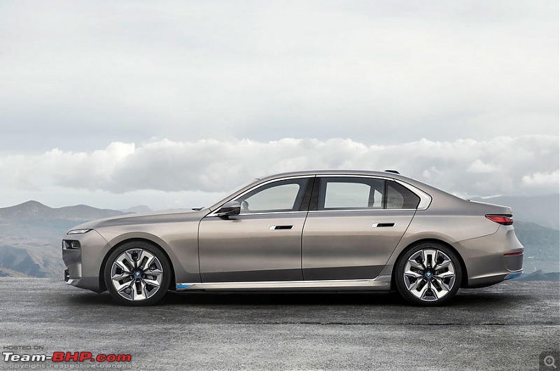 Seventh-generation BMW 7 Series globally unveiled; Debuts all-electric i7 sedan-bmwi7xdrive6096.jpg