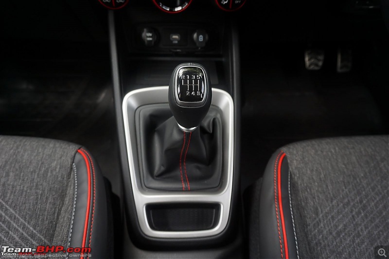 The Manual Gearbox accounts for 1.7% of car sales in the USA-manualgearbox.jpg