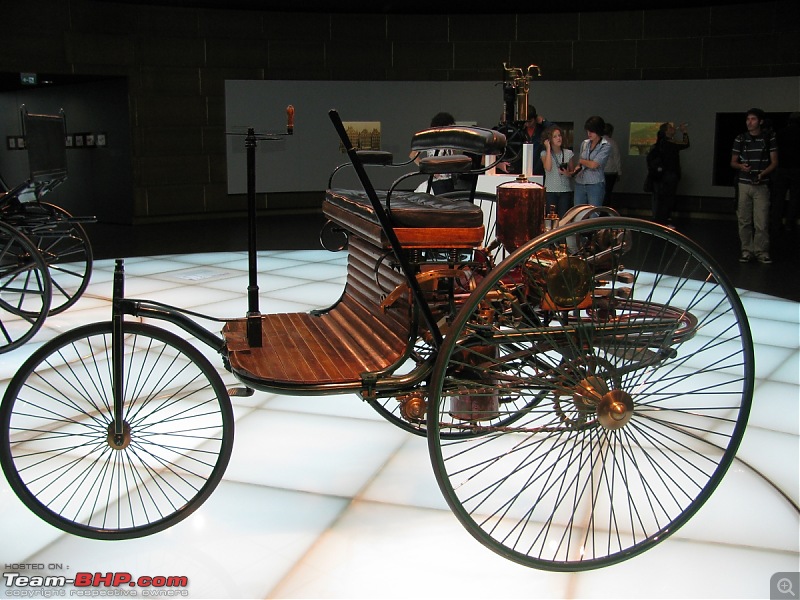 Mercedes Benz Museum-img_1667.jpg