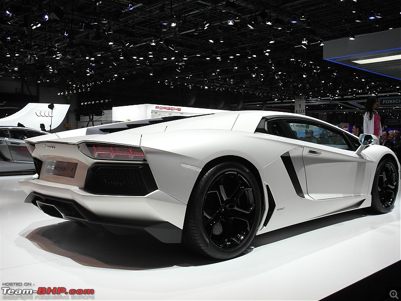 Lamborghini Aventador LP700-4 - Now Launched!-sam_0136.jpg