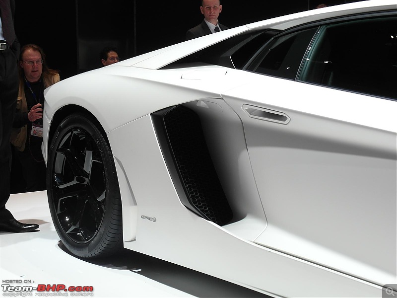 Lamborghini Aventador LP700-4 - Now Launched!-sam_0335.jpg