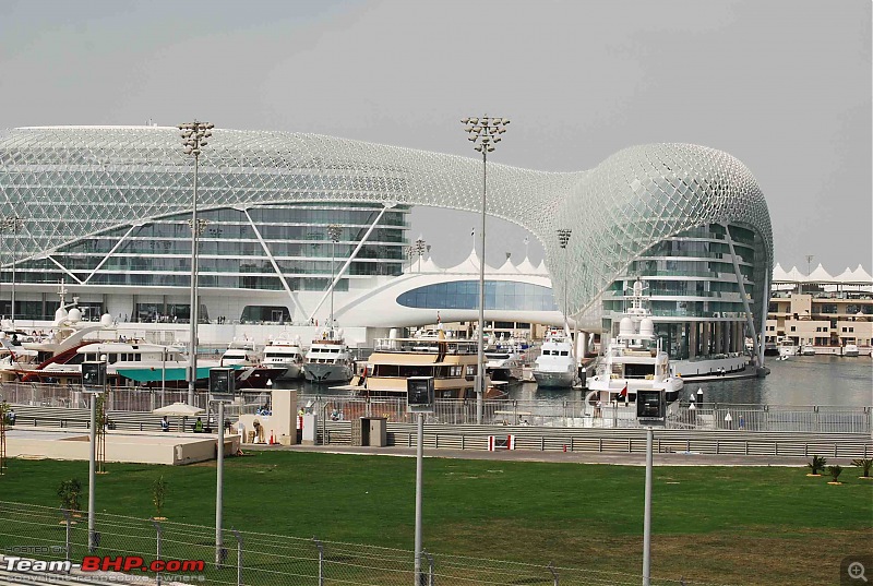 Formula One - Abu Dhabi-pract-3.jpg
