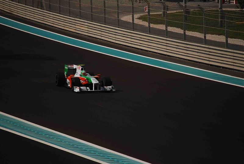 Formula One - Abu Dhabi-pract-9.jpg