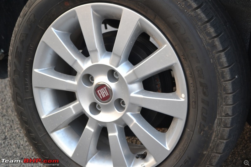 My 2014 Grey Fiat Linea 1.3L MJD-alloys.jpg