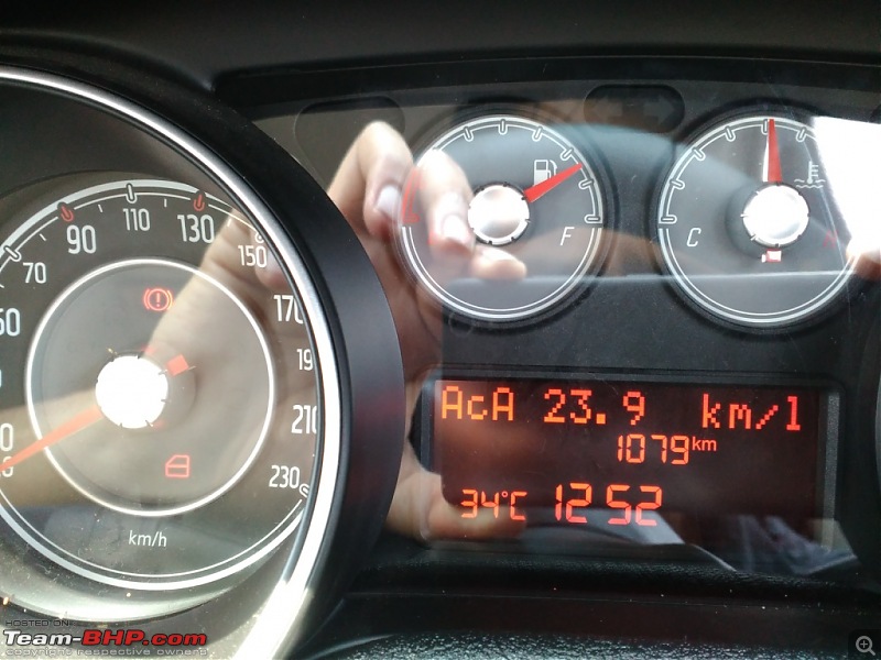 My 2014 Grey Fiat Linea 1.3L MJD-230-km-aca-23.9.jpg